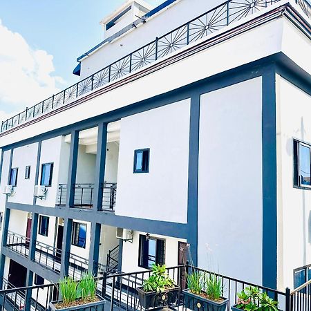 Royal Hillside Apartments And Hotels Yaoundé Εξωτερικό φωτογραφία