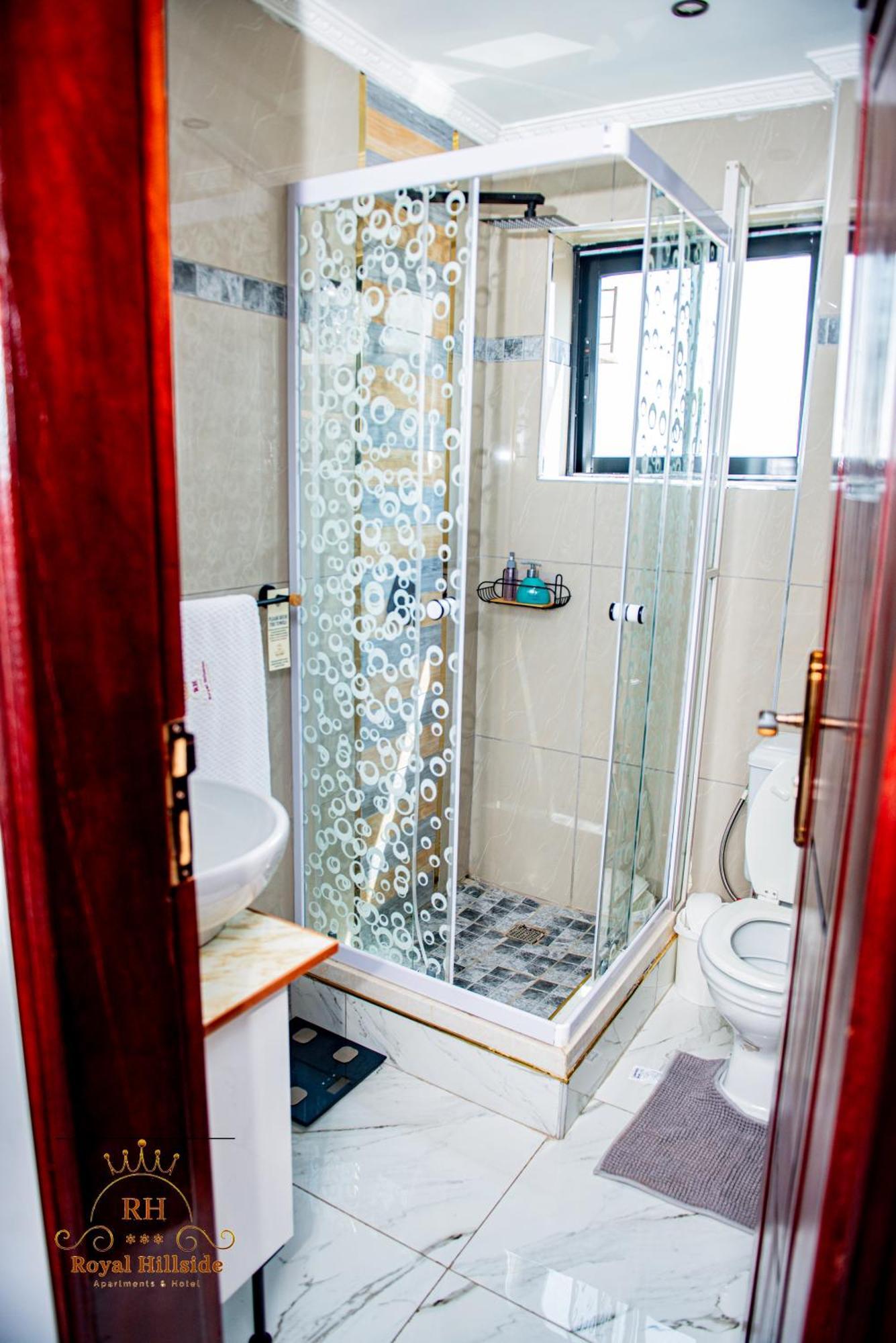 Royal Hillside Apartments And Hotels Yaoundé Εξωτερικό φωτογραφία
