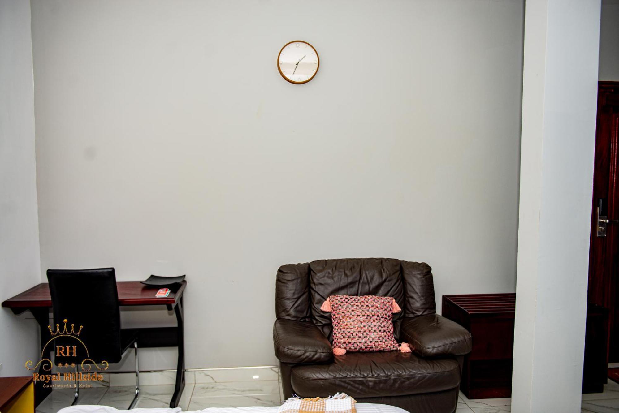 Royal Hillside Apartments And Hotels Yaoundé Εξωτερικό φωτογραφία